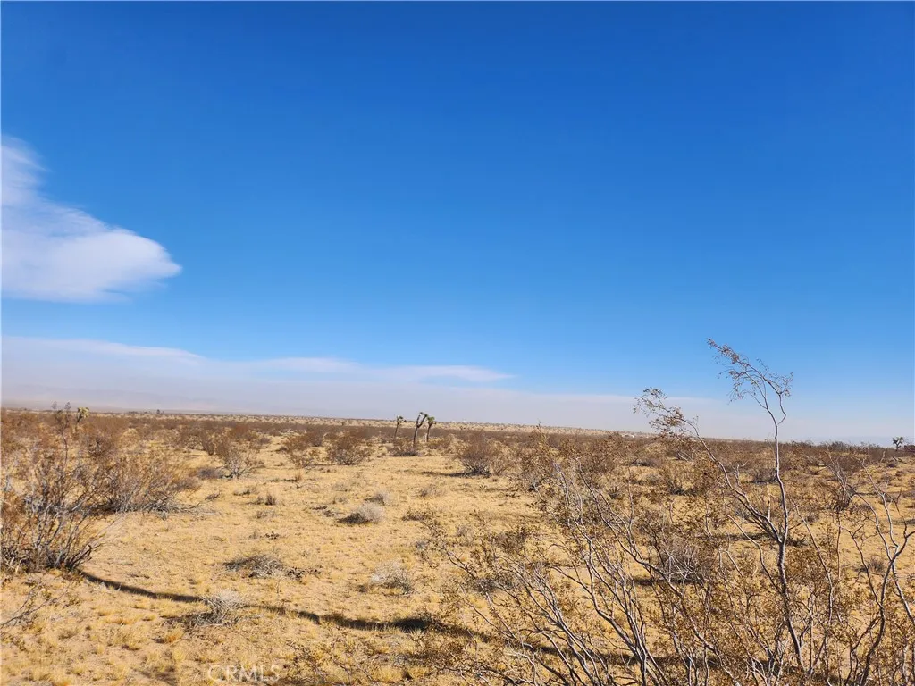 0 Ducor Yucca Valley, CA 92284 - Photo 2 of 8 a view of sky view
