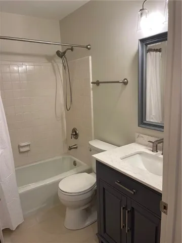 $1,750 | 800 Mallery Street, Unit 68, St. Simons Island, GA 31522