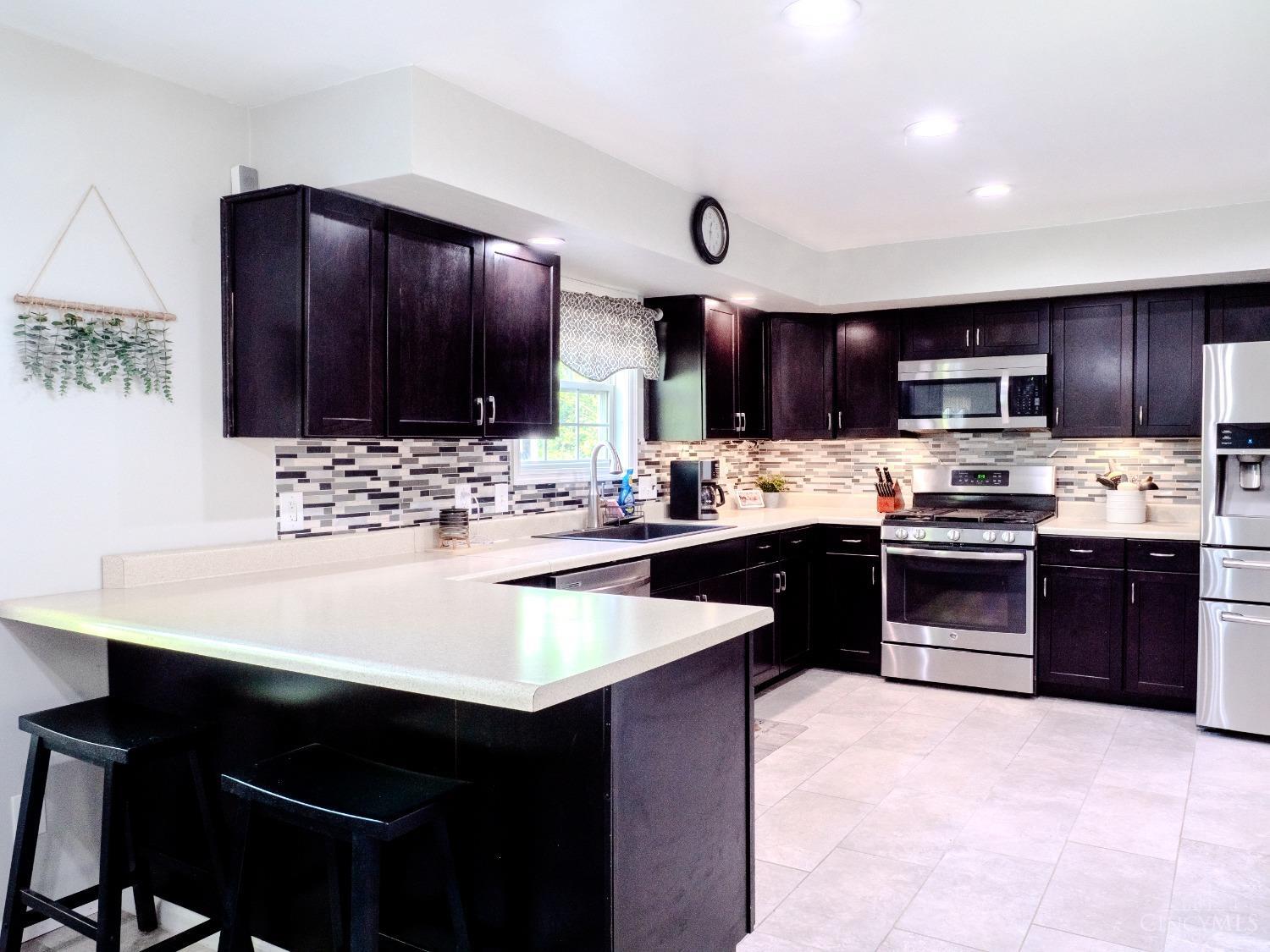 7465 Barret Road West Chester, OH 45069 - Photo 6 of 30 Gallery Image 6