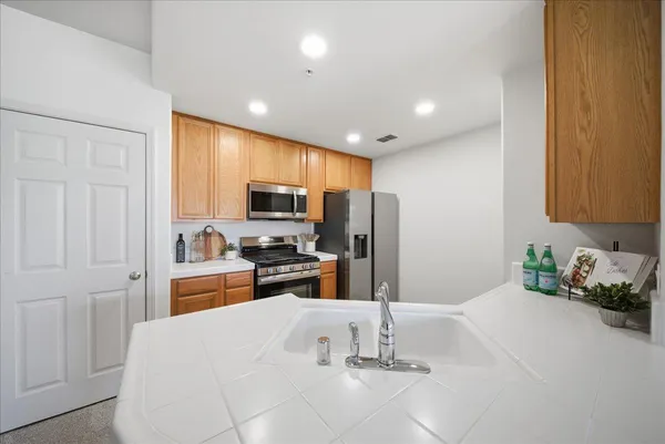 $289,000 | 6571 Hearthstone Circle, Unit 1333, Rocklin, CA 95677
