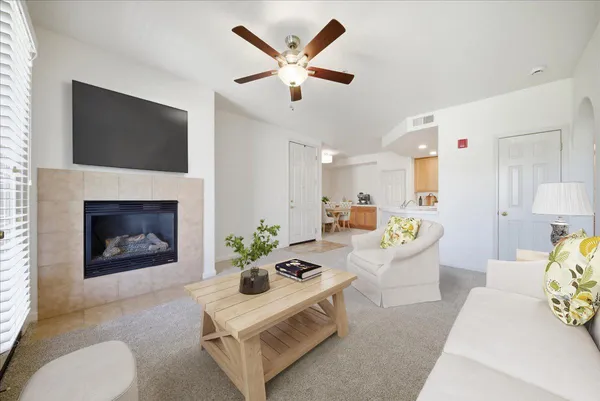 $289,000 | 6571 Hearthstone Circle, Unit 1333, Rocklin, CA 95677