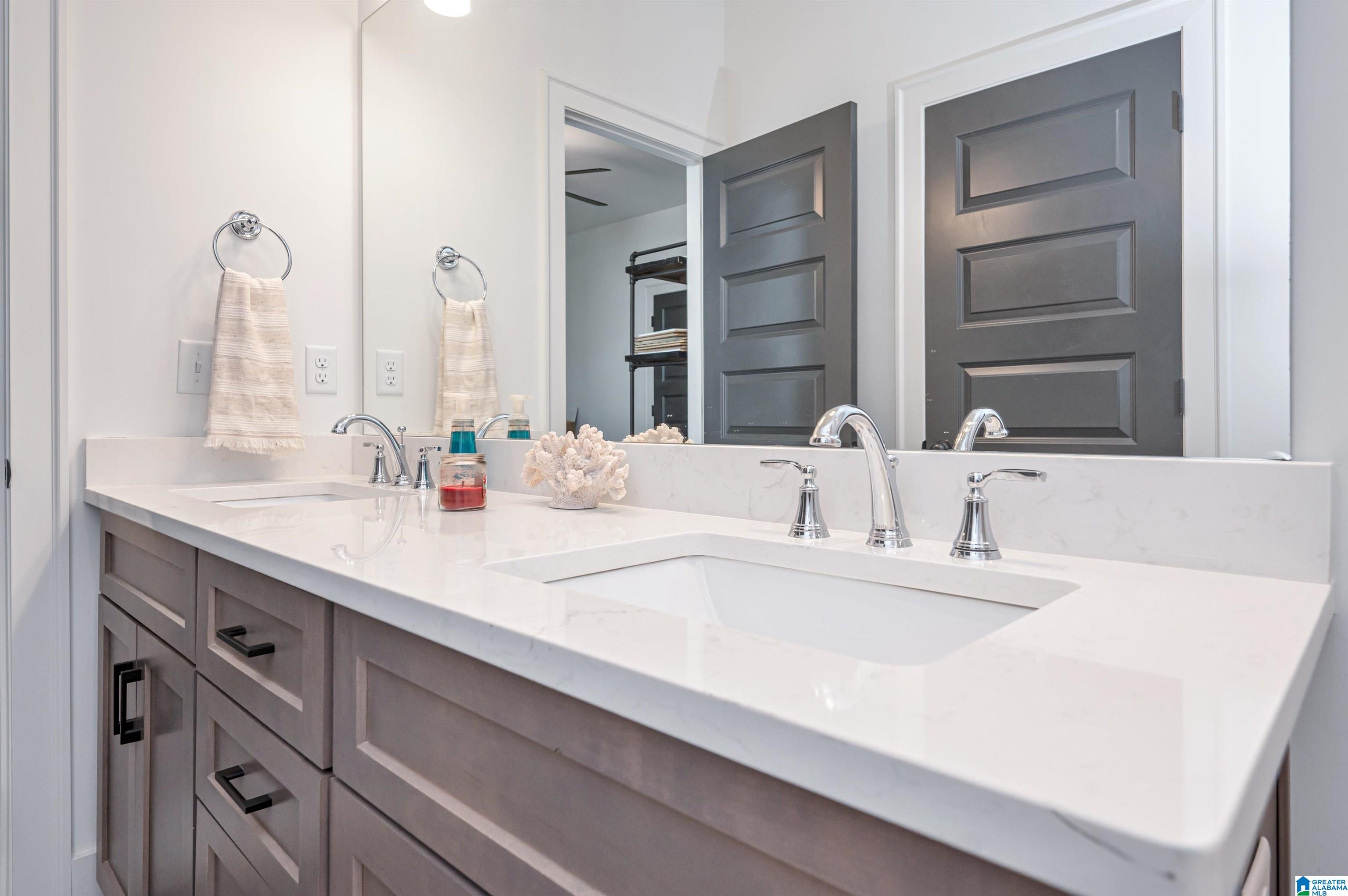1705 Coates Pass Birmingham, AL 35244 - Photo 38 of 73