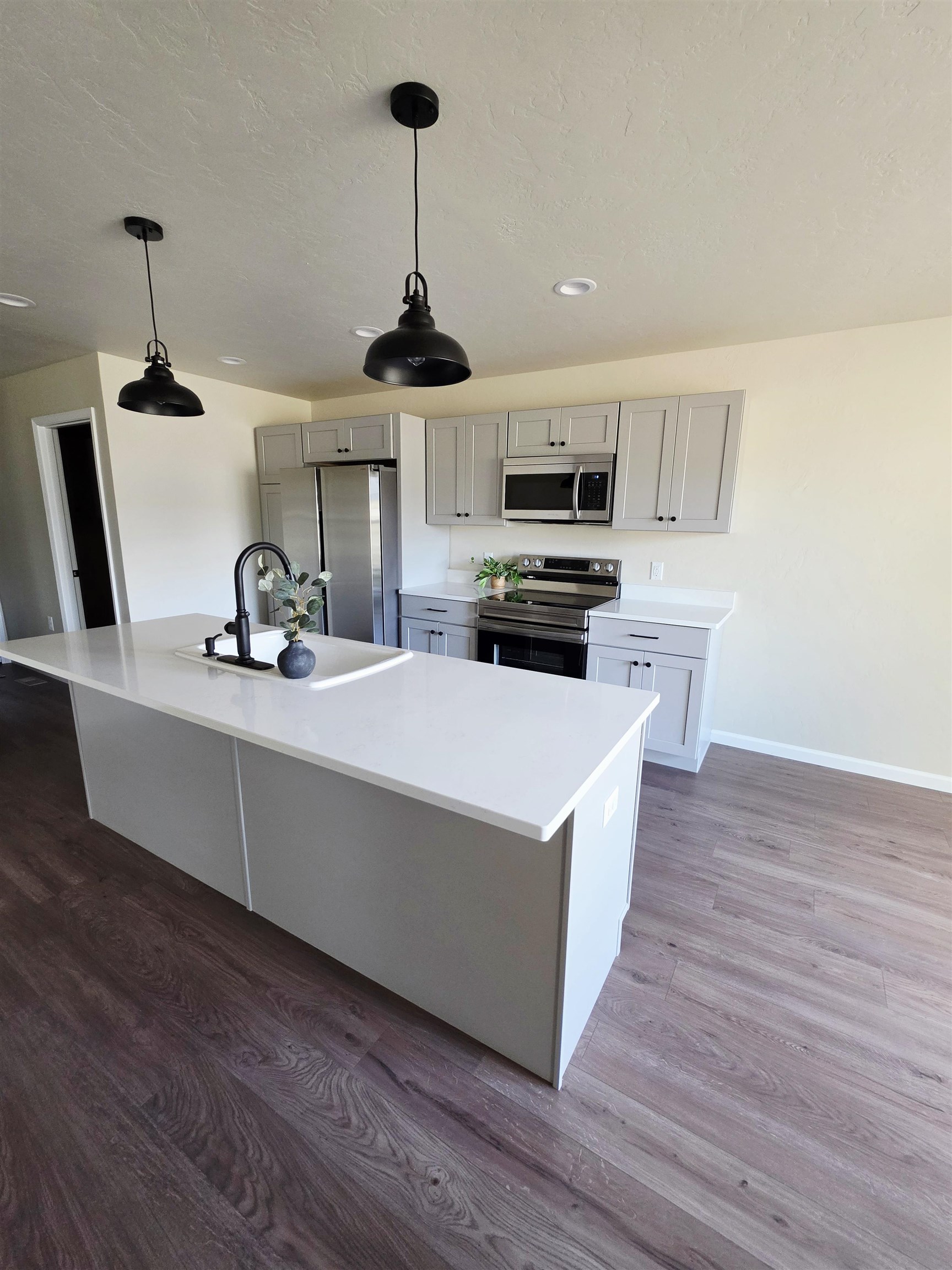 434 Village Lane Ripon, WI 54971 - Photo 6 of 22