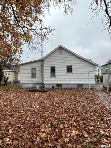 $49,900 | 105 North Hickory, Du Quoin, IL 62832