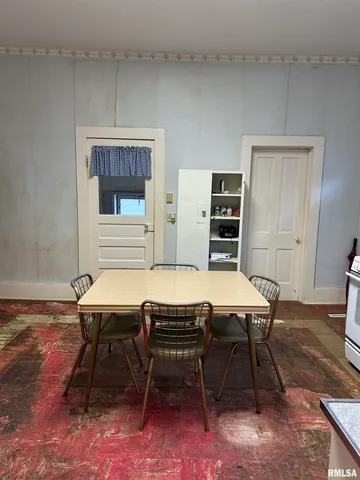 $49,900 | 105 North Hickory, Du Quoin, IL 62832