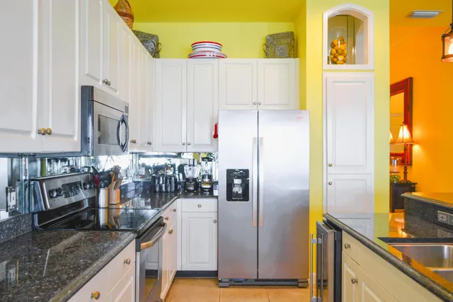 $2,095,000 | 7505 Thomas Drive, Unit PH 121G, Panama City Beach, FL 32408