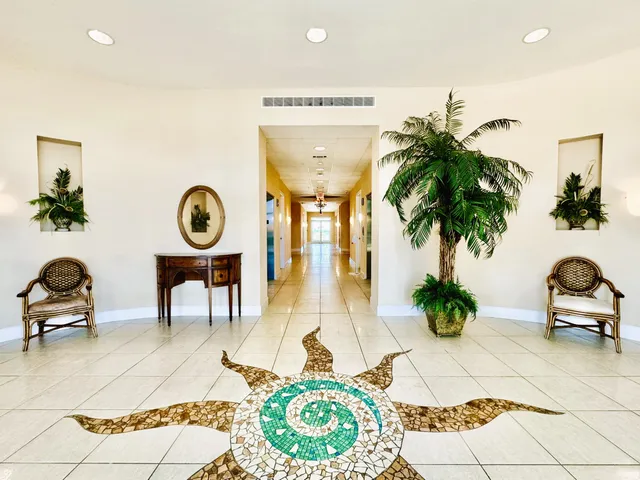 $2,095,000 | 7505 Thomas Drive, Unit PH 121G, Panama City Beach, FL 32408