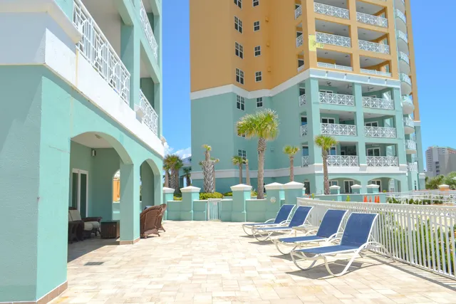 $2,095,000 | 7505 Thomas Drive, Unit PH 121G, Panama City Beach, FL 32408