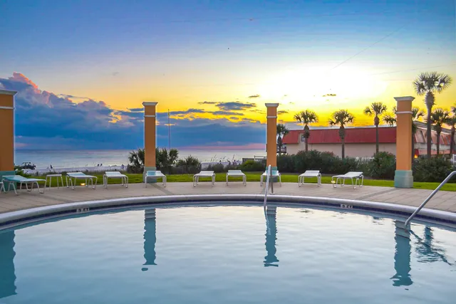$2,095,000 | 7505 Thomas Drive, Unit PH 121G, Panama City Beach, FL 32408