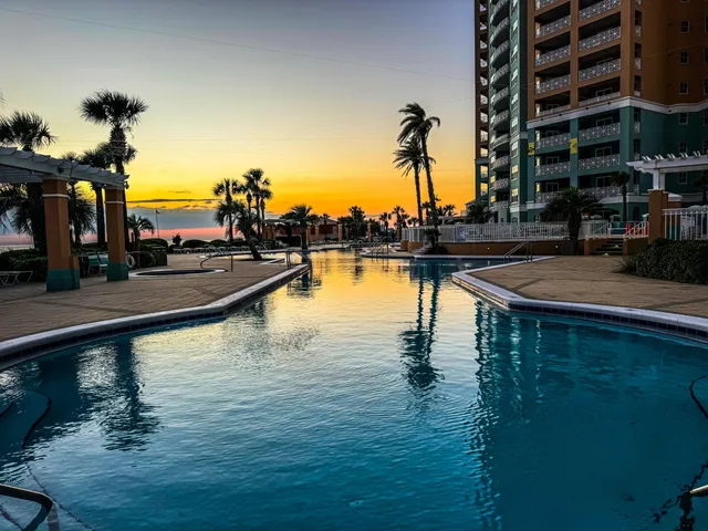 $2,095,000 | 7505 Thomas Drive, Unit PH 121G, Panama City Beach, FL 32408