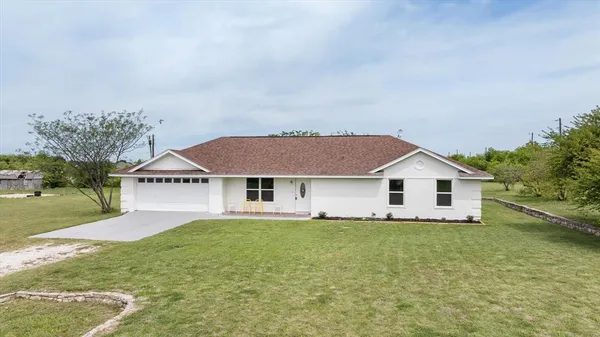 $390,000 | 117 Paige Street, Weatherford, TX 76088