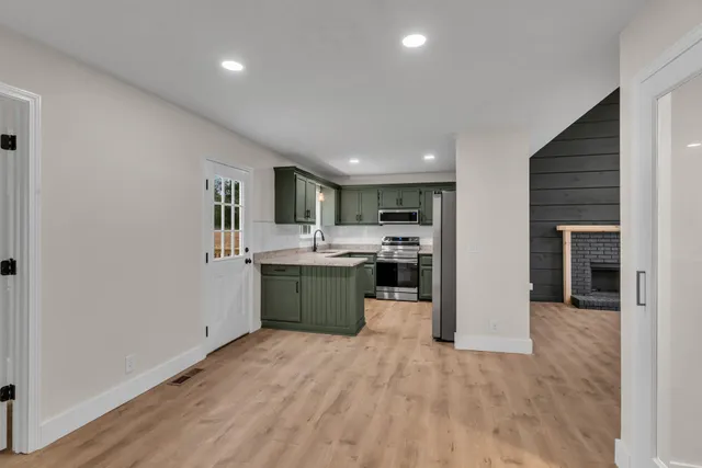 $399,999 | 126 Cody Court, Portland, TN 37148