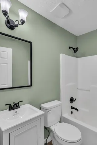 $399,999 | 126 Cody Court, Portland, TN 37148