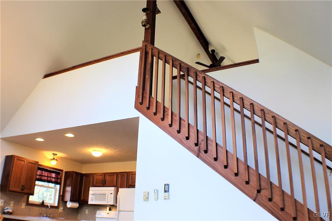 46 Algonkin Road Jim Thorpe, PA 18229 - Photo 11 of 24 Gallery Image 11
