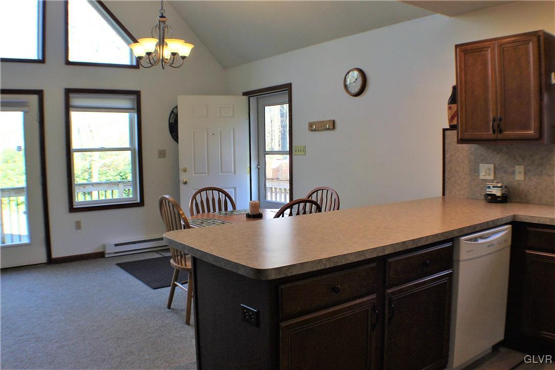 46 Algonkin Road Jim Thorpe, PA 18229 - Photo 8 of 24 Gallery Image 8