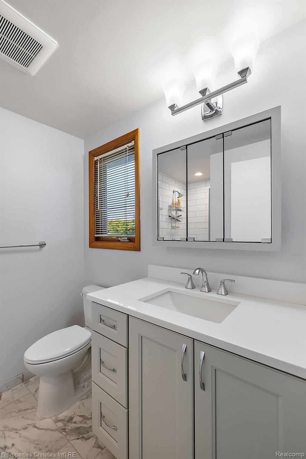 3935 Pitt Road Waterford, MI 48328 - Photo 23 of 59 Gallery Image 23