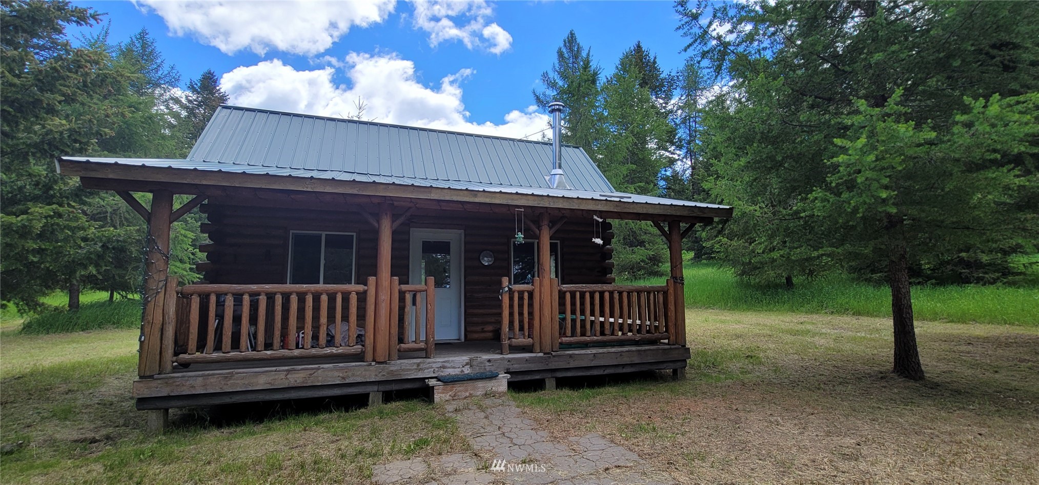 176 Fletcher Road Oroville, WA 98844 - Photo 1 of 23 Gallery Image 1