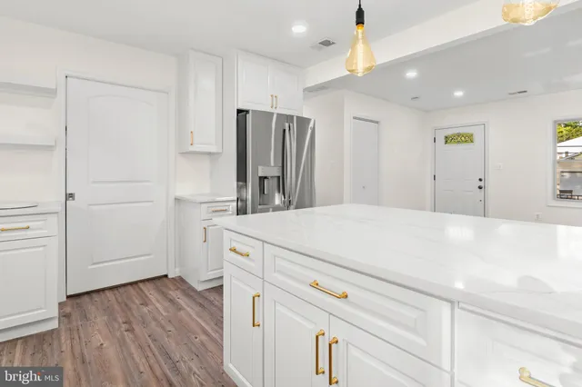 $449,000 | 4738 Idlewilde Road, Shady Side, MD 20764