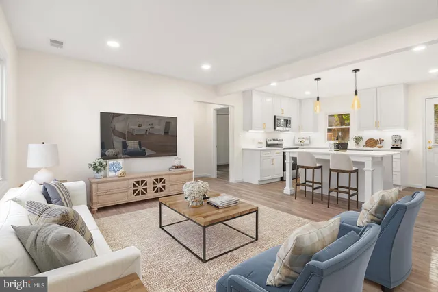 $449,000 | 4738 Idlewilde Road, Shady Side, MD 20764