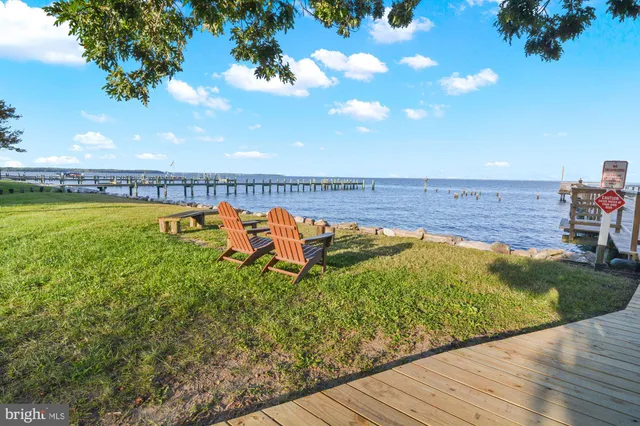 $449,000 | 4738 Idlewilde Road, Shady Side, MD 20764