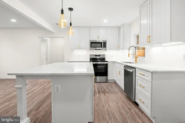 $449,000 | 4738 Idlewilde Road, Shady Side, MD 20764