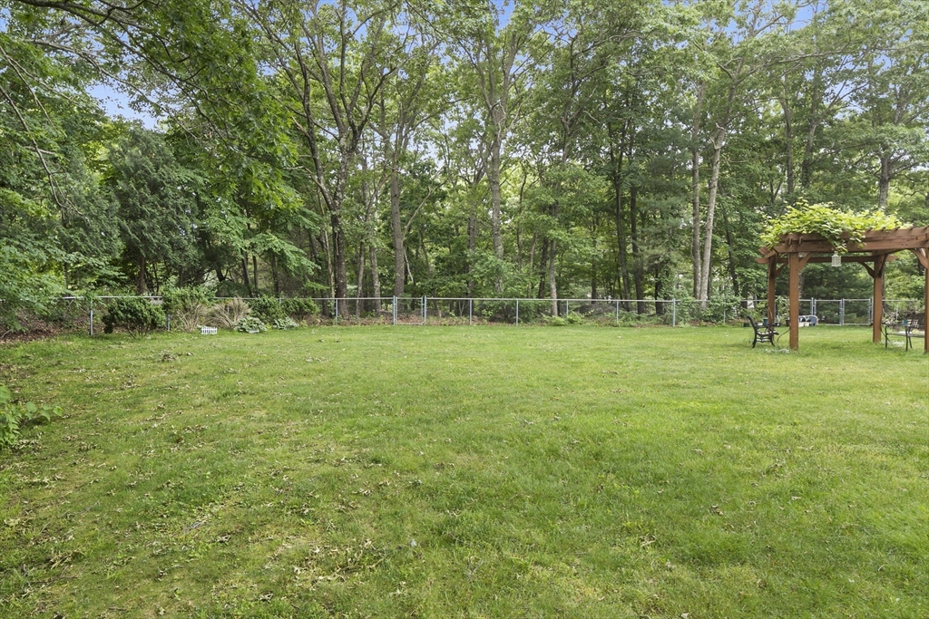 15 Juniper Road Sharon, MA 02067 - Photo 37 of 42