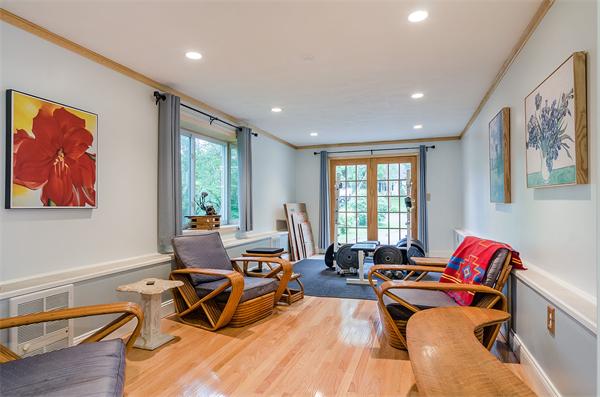 4 Revolutionary Road Lexington, MA 02421 - Photo 10 of 18