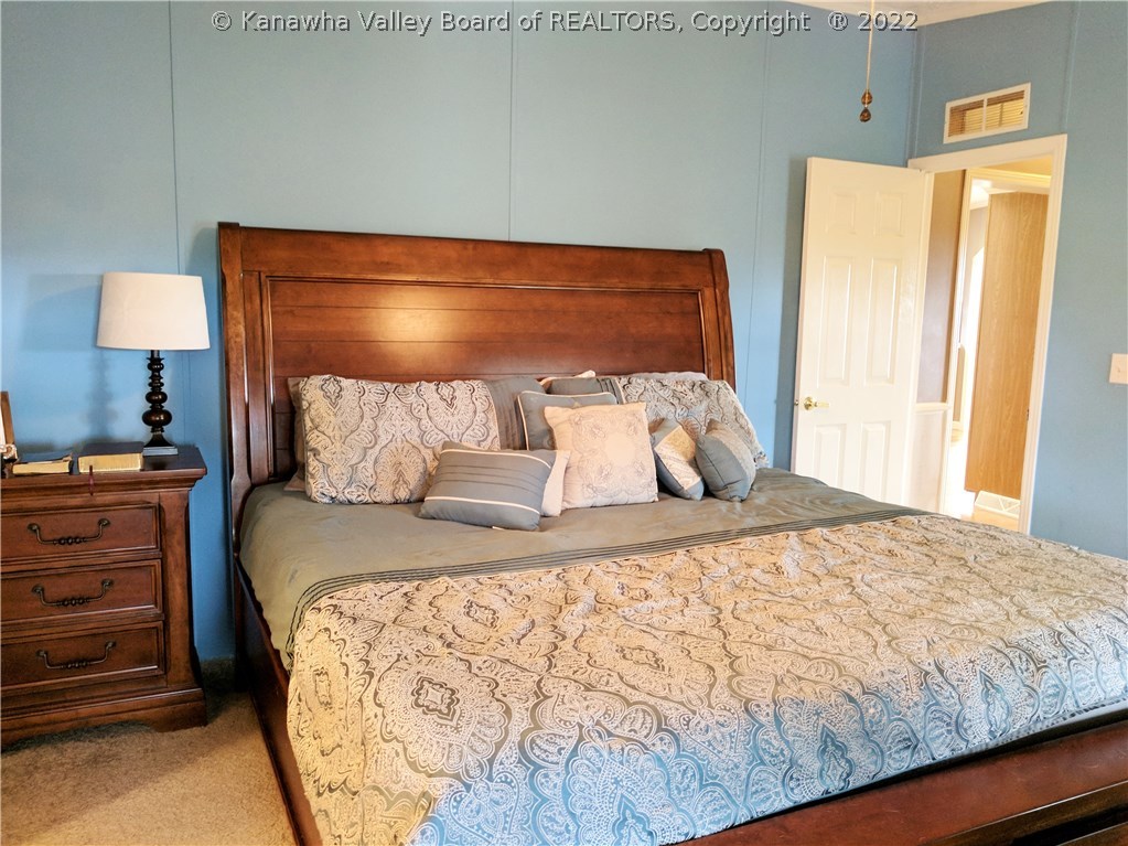 10090 Redmond Ridge Road Gallipolis Ferry, WV 25515 - Photo 15 of 30 Master Bedroom