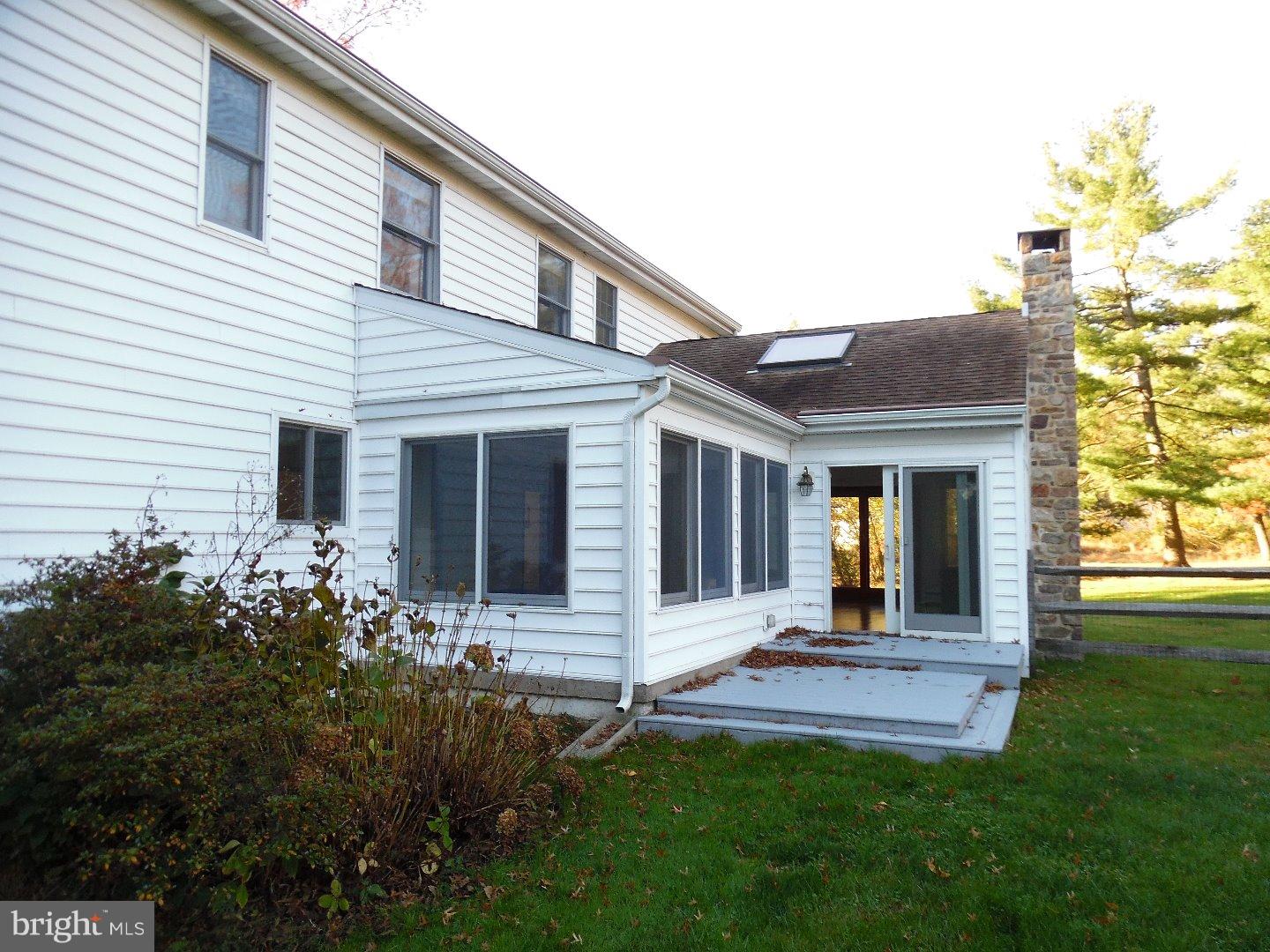 16 Stoopville Road Newtown, PA 18940 - Photo 15 of 18 Deck