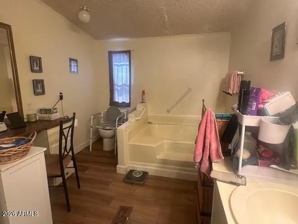 $190,000 | 7258 South Lariat Road, Hereford, AZ 85615