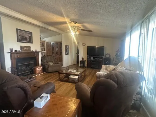 $190,000 | 7258 South Lariat Road, Hereford, AZ 85615