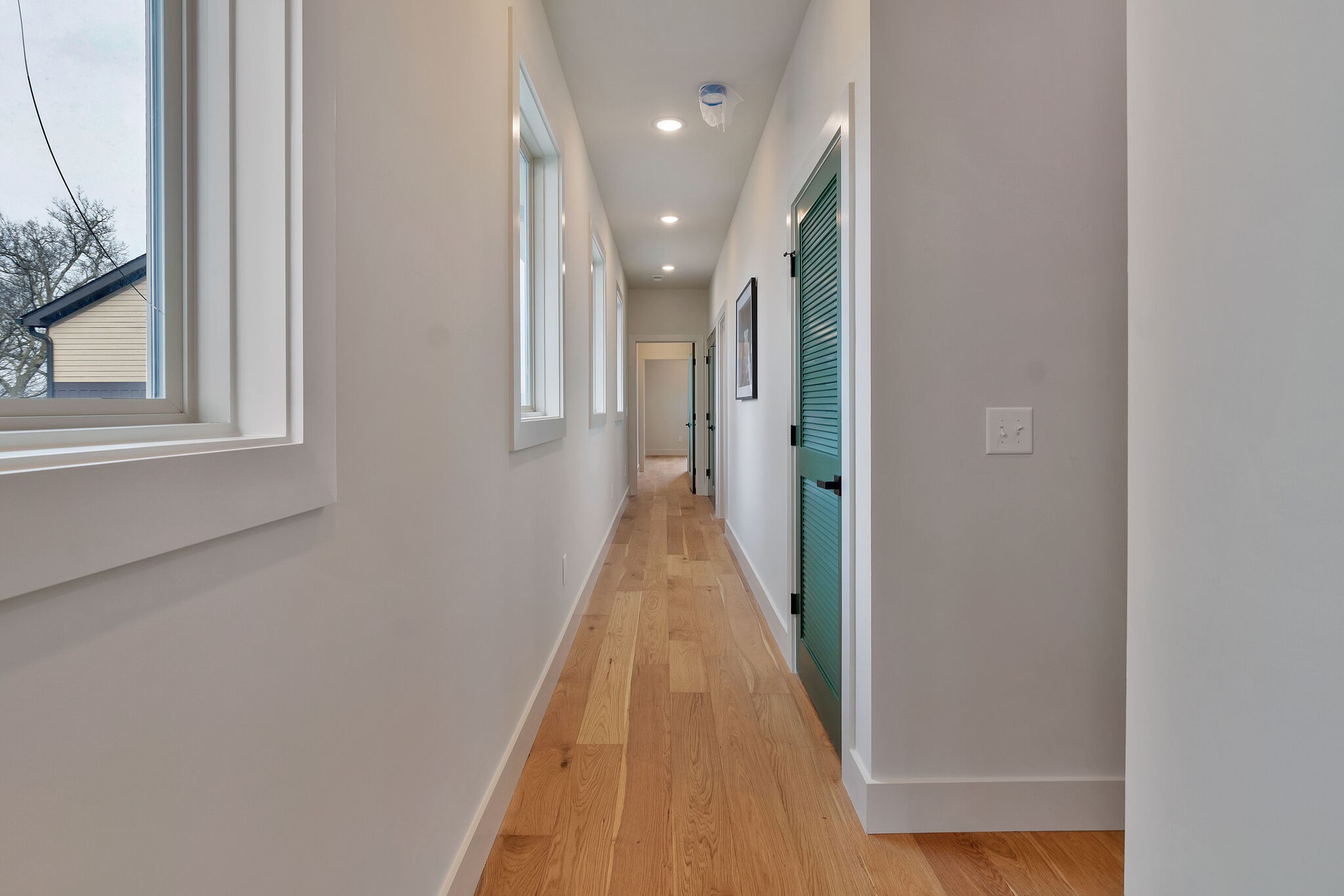 438 Patterson Street Nashville, TN 37211 - Photo 14 of 46 a view of a hallway with a white walls