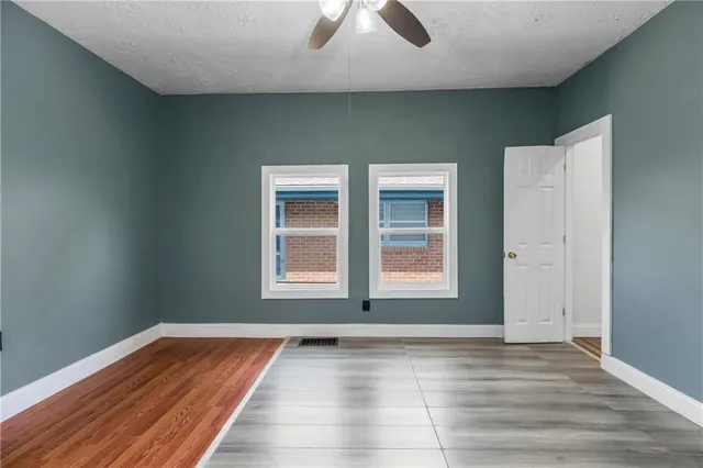 $190,000 | 1511 South Evanston Avenue, Independence, MO 64052