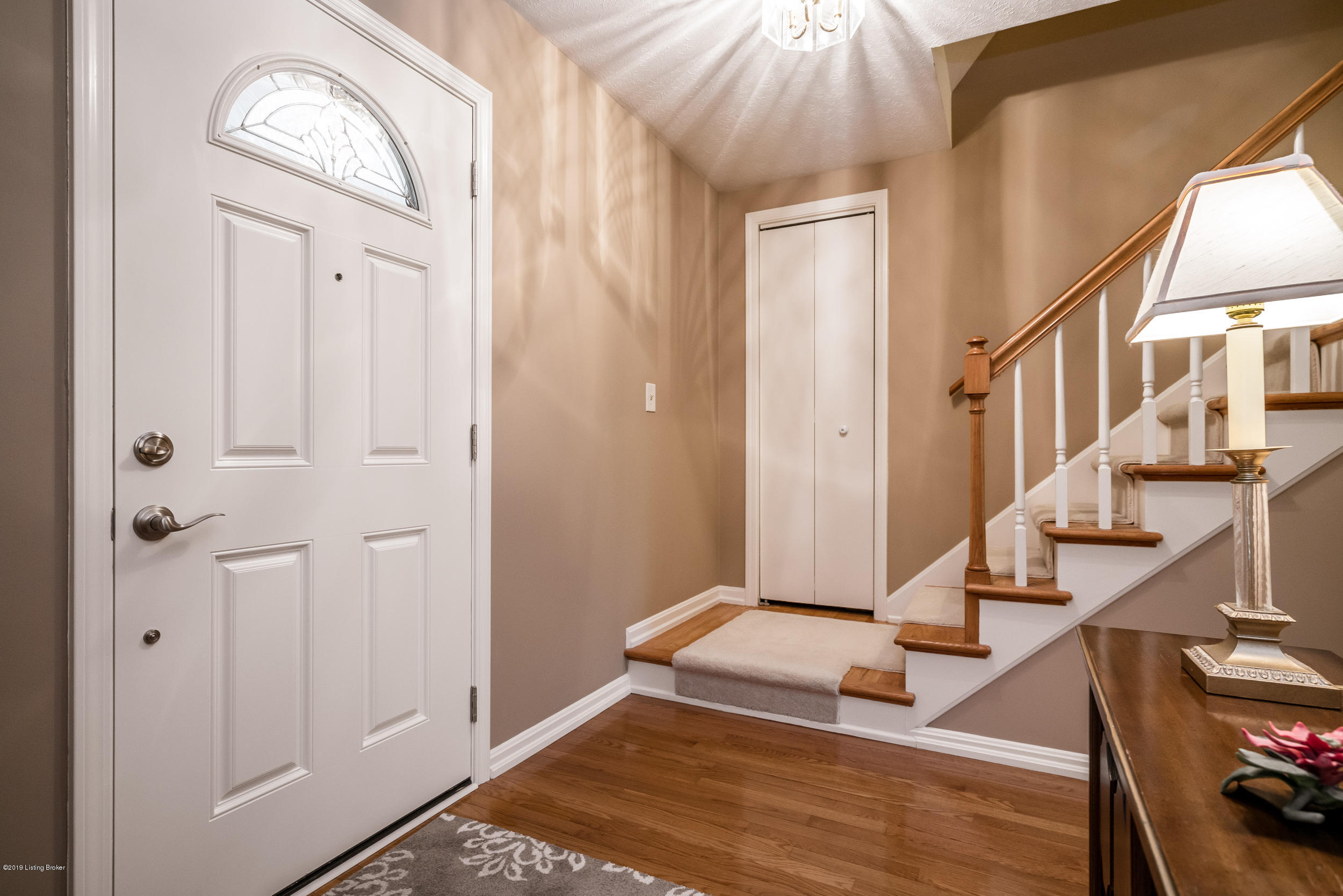 6702 Hollow Tree Road Louisville, KY 40228 - Photo 9 of 29 6702 Hollow Tree Rd-20