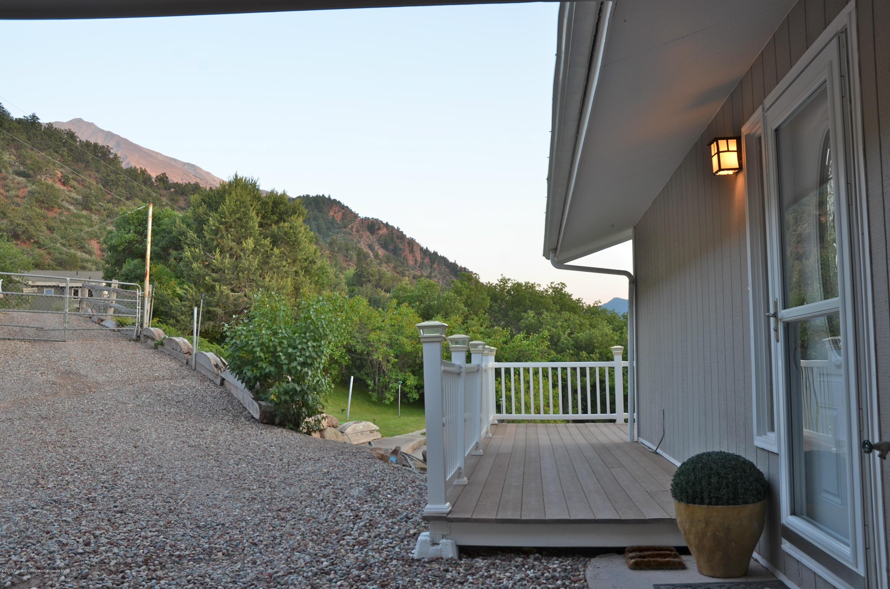 767 7 Oaks Road Carbondale, CO 81623 - Photo 11 of 27 DSC_0143
