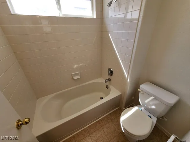 $2,425 | 3240 Ridgecliff Street, Las Vegas, NV 89129