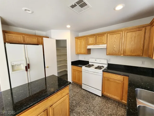 $2,425 | 3240 Ridgecliff Street, Las Vegas, NV 89129