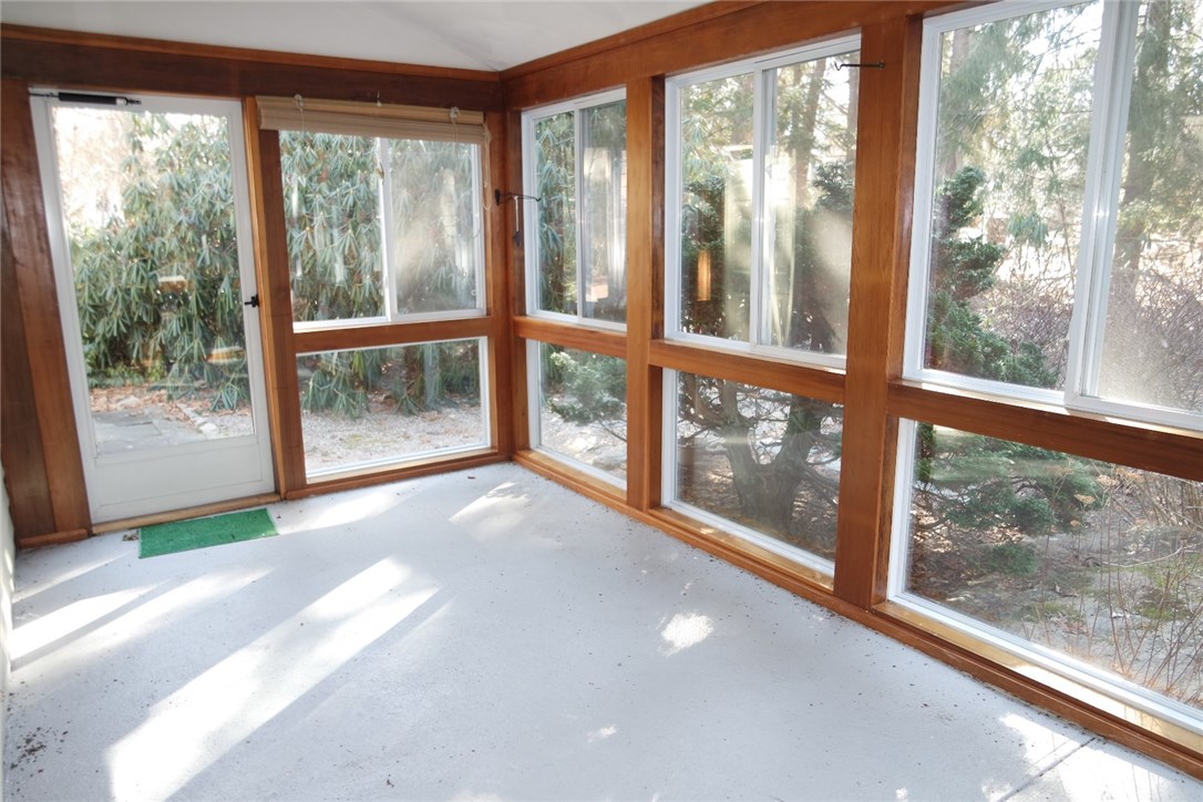 10 Little Rest Road South Kingstown, RI 02881 - Photo 17 of 32