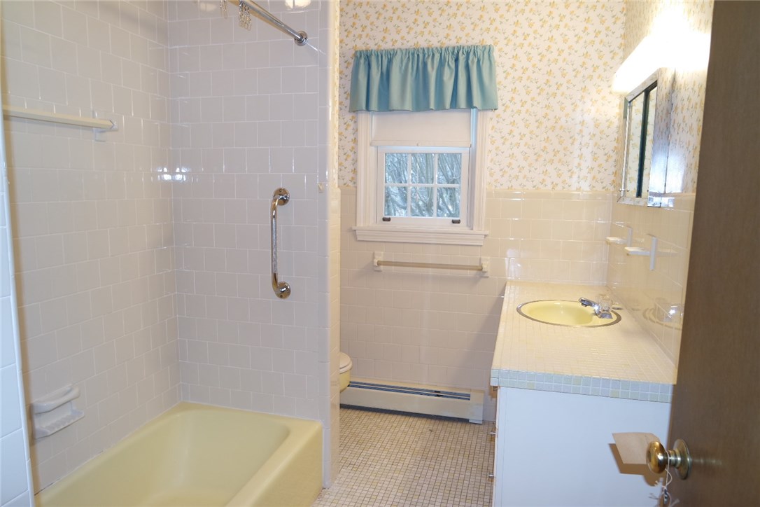 10 Little Rest Road South Kingstown, RI 02881 - Photo 23 of 32