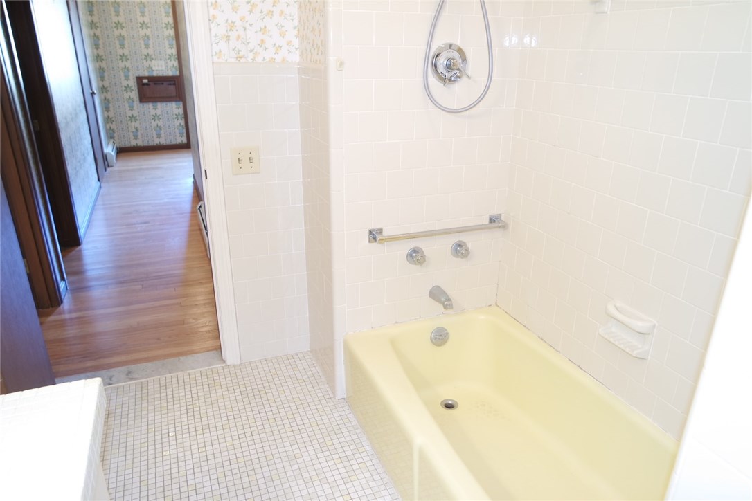 10 Little Rest Road South Kingstown, RI 02881 - Photo 25 of 32