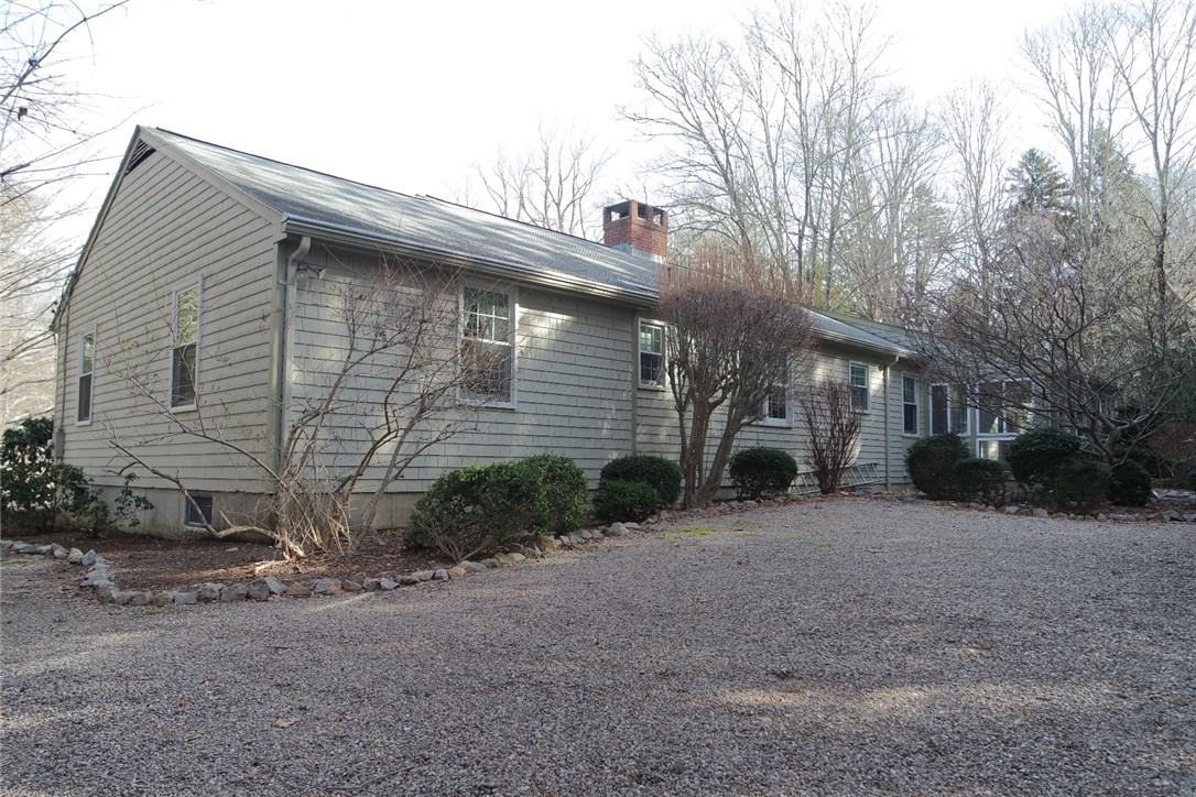 10 Little Rest Road South Kingstown, RI 02881 - Photo 4 of 32