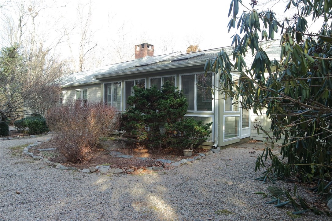 10 Little Rest Road South Kingstown, RI 02881 - Photo 6 of 32