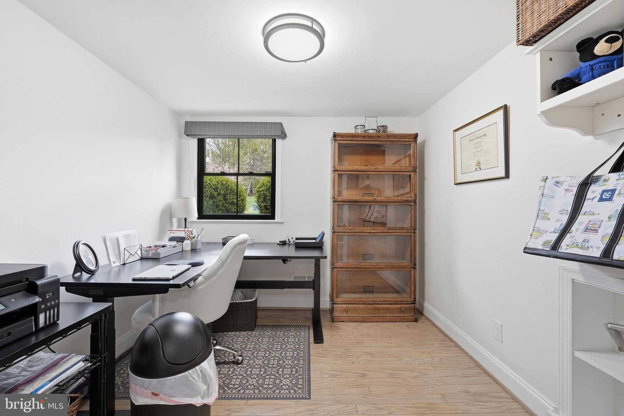 10712 Lockland Road Potomac, MD 20854 - Photo 46 of 66 a view of a livingroom with furniture and window