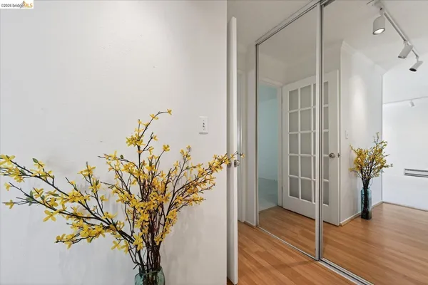 $349,000 | 1305 Boulevard Way, Unit 303, Walnut Creek, CA 94595