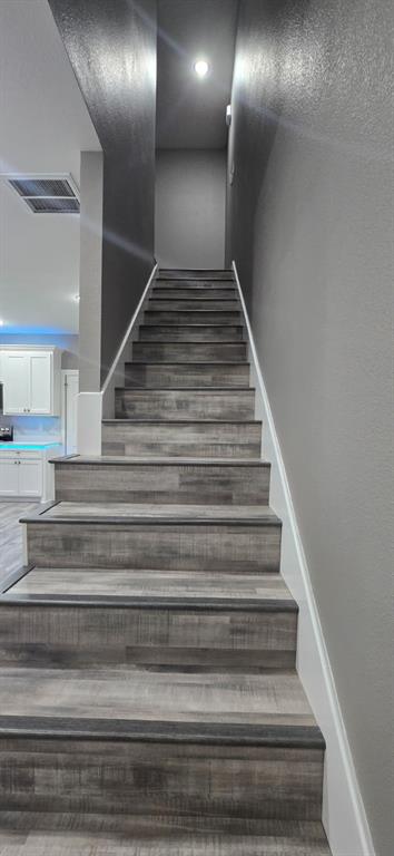 805 Fletcher Street Gainesville, TX 76240 - Photo 16 of 21 a view of entryway