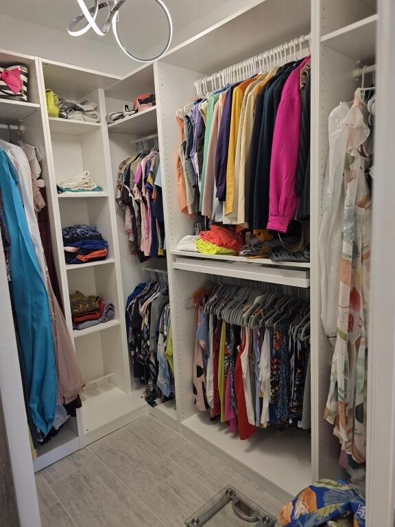 527 Southeast Vallarta Dr Port Port St. Lucie, FL 34984 - Photo 16 of 59 16-Master Closet Side B