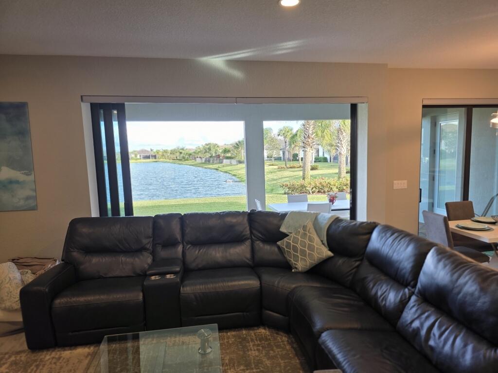 527 Southeast Vallarta Dr Port Port St. Lucie, FL 34984 - Photo 22 of 59 23-Living open to Lanai