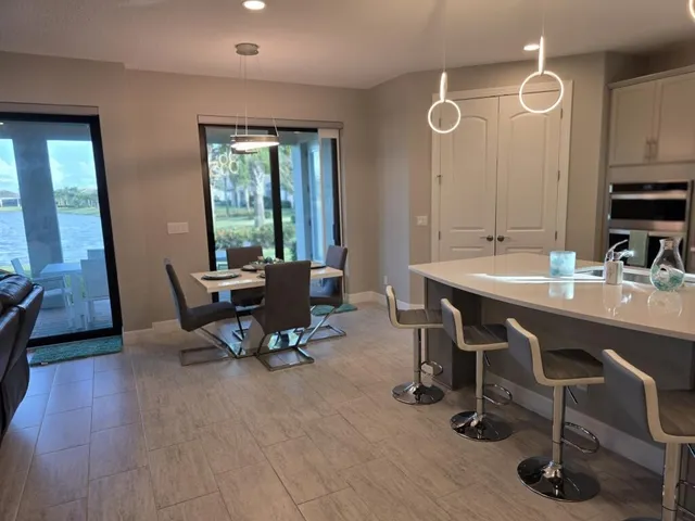 $10,500 | 527 Southeast Vallarta Dr Port, Port St. Lucie, FL 34984