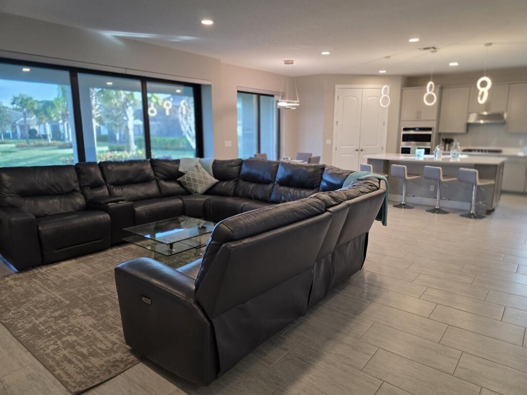 527 Southeast Vallarta Dr Port Port St. Lucie, FL 34984 - Photo 8 of 59 08-Open Concept Living