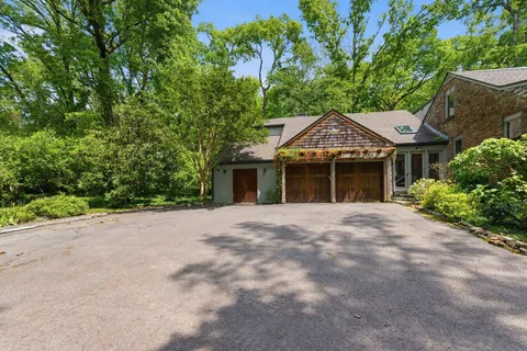 $2,195,000 | 5142 Stanford Drive, Nashville, TN 37215